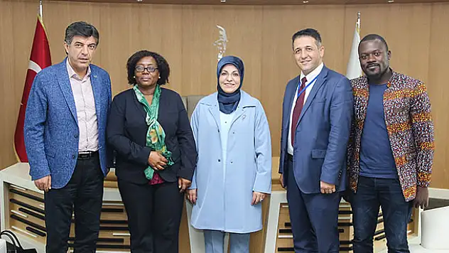 Tanzanya Büyükelçisi'nden Başkan Toru'ya ziyaret 