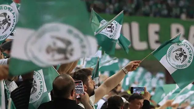 Taraftar kombineleri bekliyor! Gözler Konyaspor yönetiminde