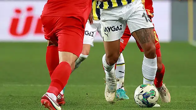 Taraftar krizi devam ediyor! Fenerbahçe'ye deplasman yasağı kararı getirildi
