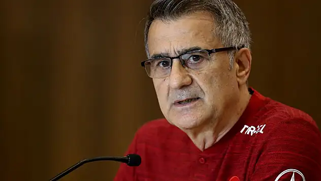 Taraftarlardan Şenol Güneş'e tepki 