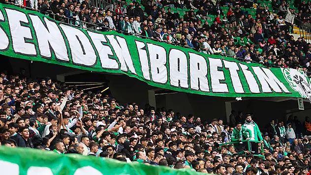 Taraftarlardan Yavru Kartal'a tam destek