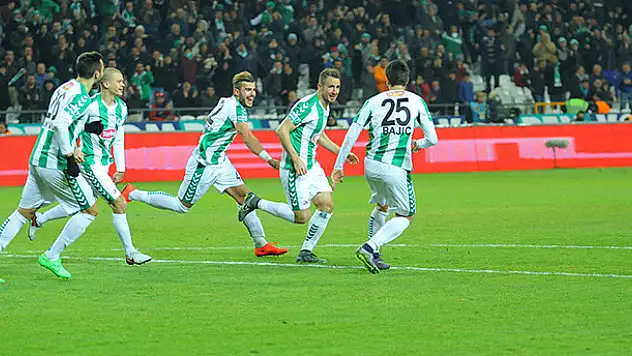 Tarihi fark kaçtı