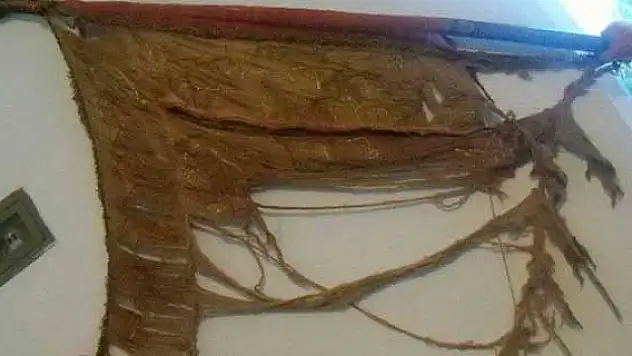 Tarihi Osmanlı sancağı çalındı