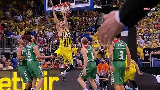 Tarihi zafer! Fenerbahçe finalde!