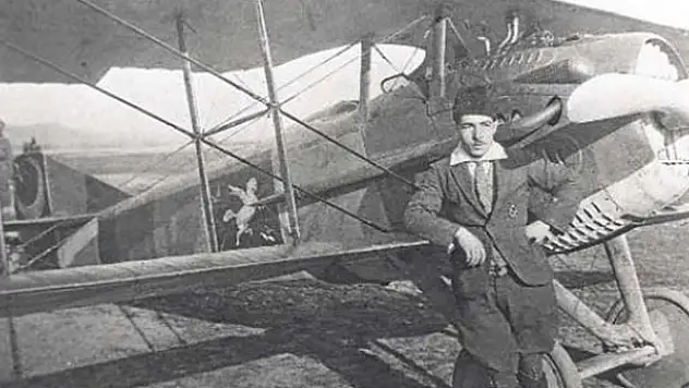 Tarihte Rus uçağı düşüren ilk Türk