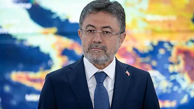 Tarım ve Orman Bakanı Yumaklı, 'yapay et' iddialarına yanıt verdi