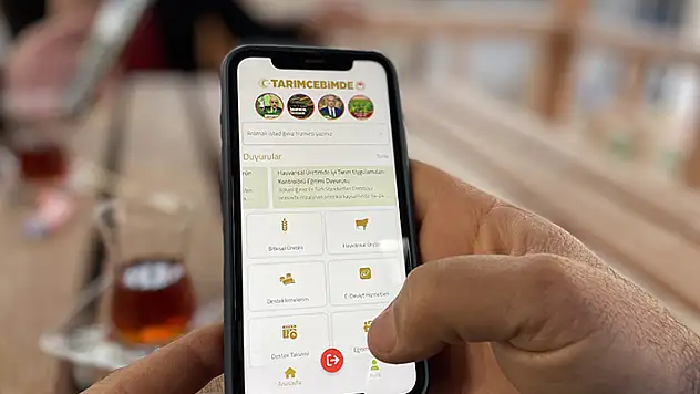 Tarımda dijitalleşme hem kamunun hem de çiftinin iş yükünü azaltıyor
