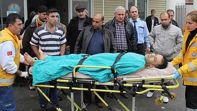 Tartıştığı amcasını tabancayla yaraladı