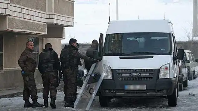 Tartıştığı babasını baltayla yaralamıştı