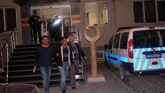 Tartıştığı eşini öldüren koca yakalandı!