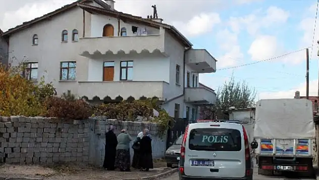 Tartıştığı Karısını Pompalı Tüfekle Vurdu