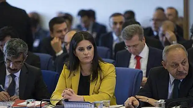Taşeron belediye çalışan işçilerine kadro verilecek mi? Bakan'dan açıklama geldi...