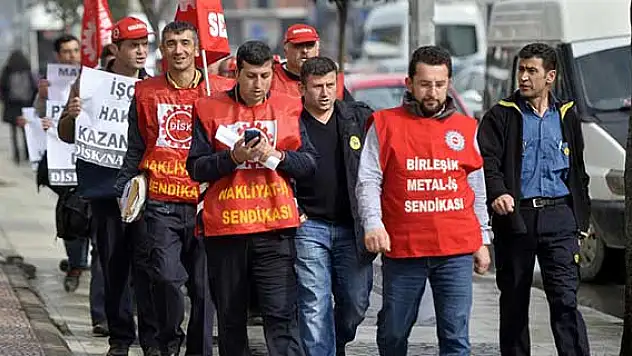 Taşeron işçilerden özlük hakları protestosu