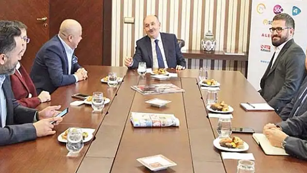 Taşerona kadroyla ilgili Müezzinoğlu'ndan açıklama