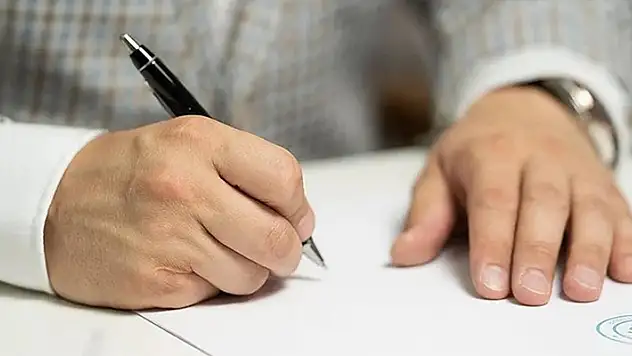 Taşınmaz satış sözleşmesinin noterlerce yapılabilmesine ilişkin düzenleme 1 Temmuz 2023'e ertelendi

