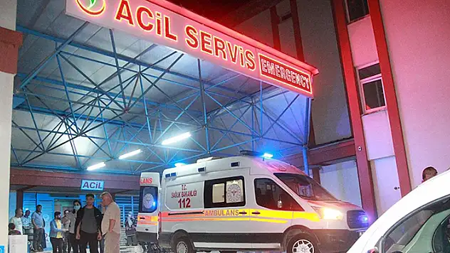 Taşova'da bulantı ve ishal şikayetiyle hastaneye başvuran 150 kişi taburcu edildi
