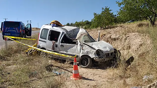Tatil yolunda acı olay: Aksaray'da anne ile 4 aylık bebeği öldü