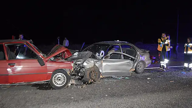 Tavşanlı'da trafik kazası: 1 ölü, 3 yaralı