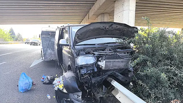 Taziye dönüşü kaza 1'i ağır, 10 yaralı

