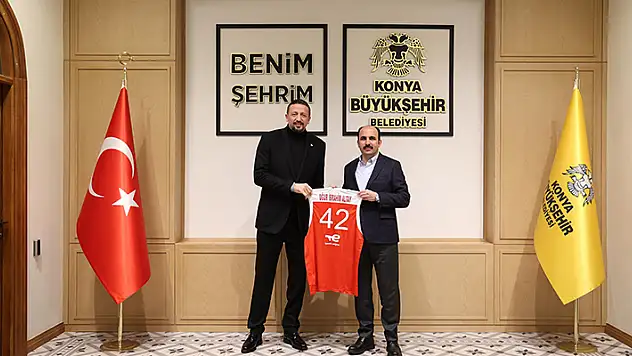 TBF Başkanı Hidayet Türkoğlu, Başkan Altay'ı ziyaret etti