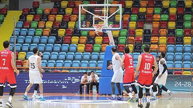 TBL Federasyon Kupası: Türk Telekom: 59 - Bahçeşehir Koleji: 89