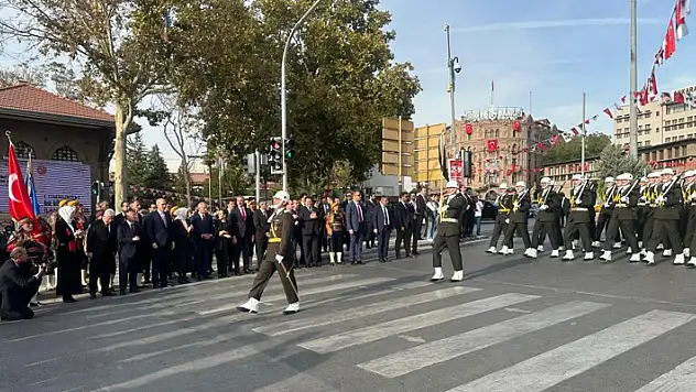 TBMM Başkanı Kurtulmuş, Cumhuriyet kortejini karşıladı
