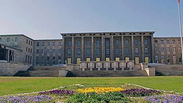 TBMM Başkanlığı 35 personel alacak