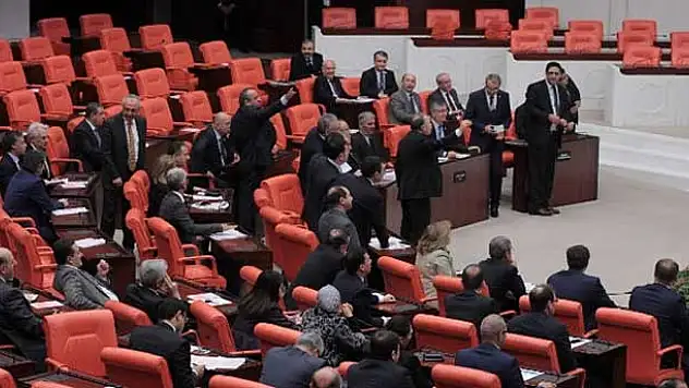 TBMM'de bugün 131 milletvekili kayıt yaptırdı