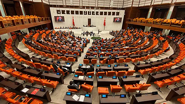 TBMM Genel Kurulu'nda 'Yolsuzluk' tartışması

