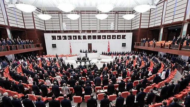 TBMM'nin 26. Başkanı İsmet Yılmaz oldu