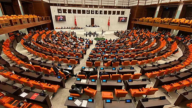 TBMM'nin çalışma süresinin uzatılmasına ilişkin karar Resmi Gazete'de yayımlandı
