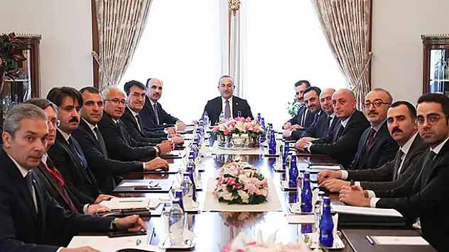 TDBB Başkanı Altay, Bakan Çavuşoğlu'nu ziyaret etti