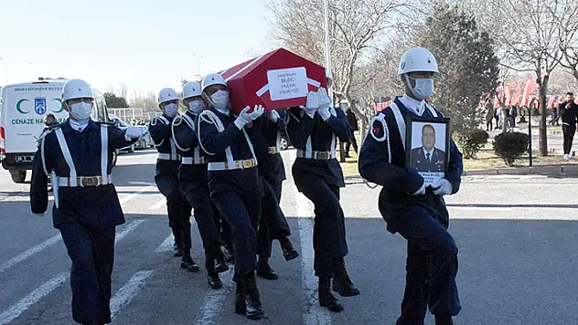 Tedavi gördüğü hastanede hayatını kaybeden Aksaray İl Jandarma Komutanı Bilgiç için tören düzenlendi
