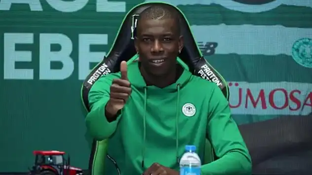 Teenage Hadebe, Konyaspor'da
