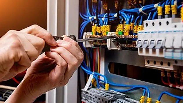 TEİAŞ 53 elektrik teknisyeni alacak
