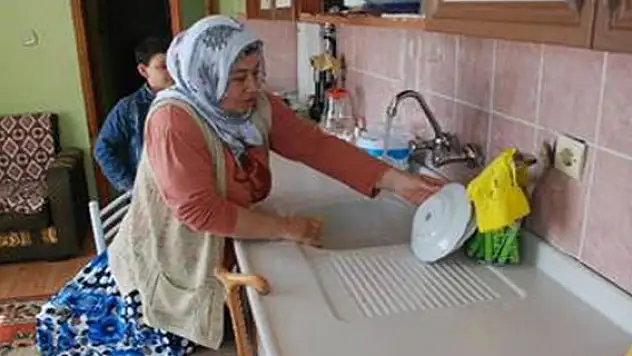 Tek istediği bulaşık makinesi
