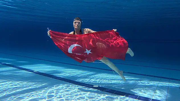 Tek nefeste 191 metre ile Türkiye rekorunu kırdı
