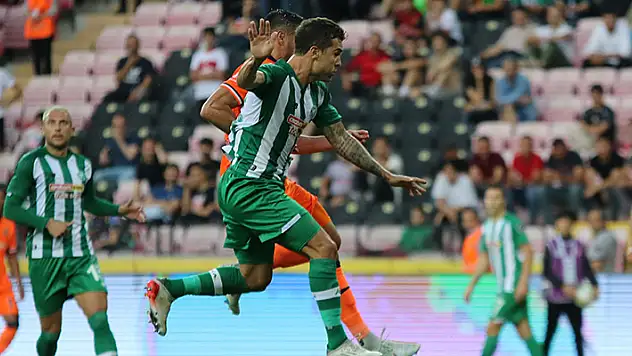 TEK TEK GİDİYORUZ 0-0