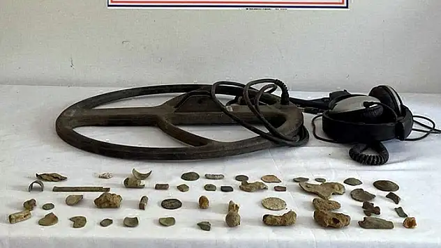 Tekirdağ'da tarihi 47 obje ele geçirildi: 2 gözaltı
