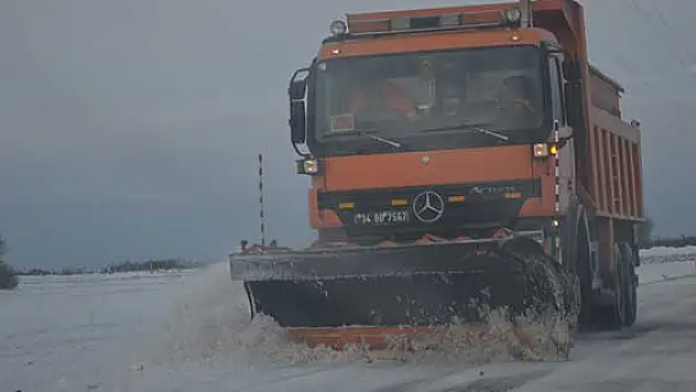 Tekirdağ-Kırklareli yolu trafiğe kapandı