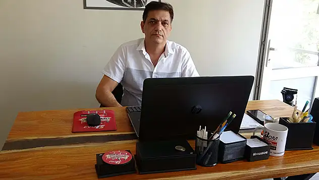 Tekstilci, otomobil almak isterken 'sahte siteyle' 400 bin lira dolandırıldı

