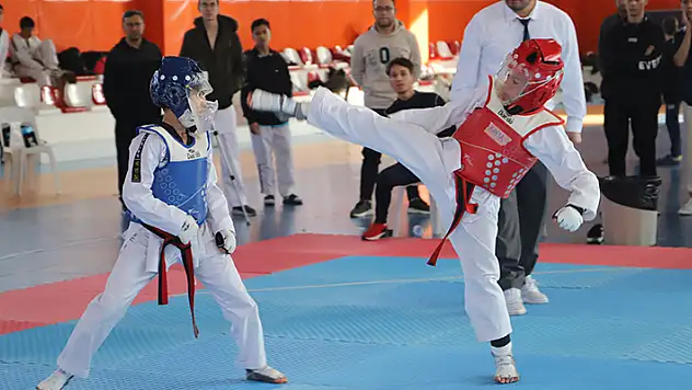 Tekvando İl Birinciliği yapıldı