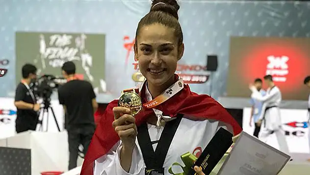 Tekvandoda bir ilki başardı