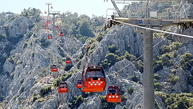 Teleferik kazası şüphelilerinin 27 yıla kadar hapsi istendi

