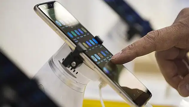 Telefon alacaklar dikkat! Cumhurbaşkanı Erdoğan imzaladı... KDV yüzde 1'e indirildi