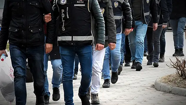 Telegramdan örgütlenmişlerdi, Konya dahil 15 ilde operasyon: 20 zanlı adliyede
