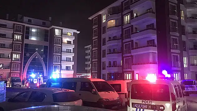 Televizyonun alev aldığı evde yangın çıktı