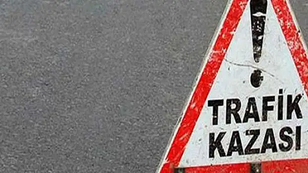 TEM'de büyük kaza: Onlarca araç birbirine girdi