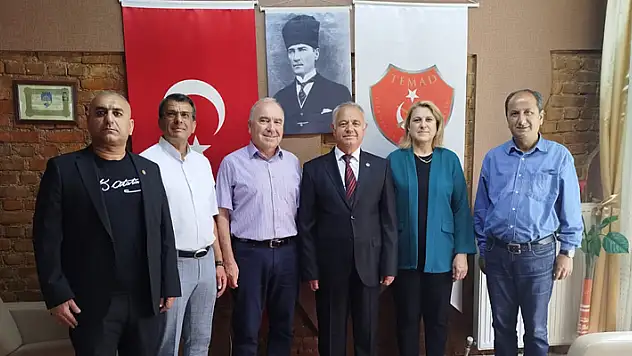 TEMAD Konya'da İsmail Sezer güven tazeledi