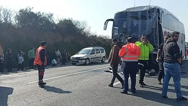TEM'de zincirleme kaza! Ankara yönü ulaşıma kapandı!